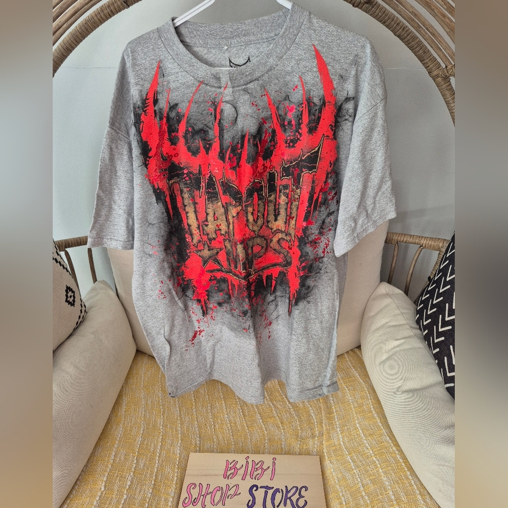 Tapout Gray T-Shirt with Black Red and Gold Logo